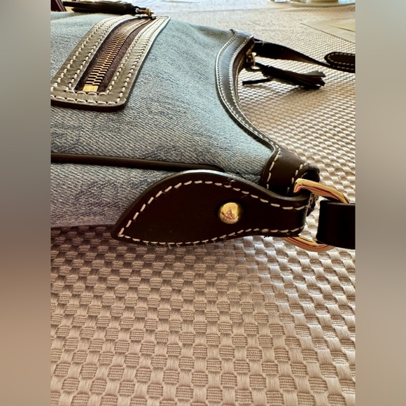 Dooney & Bourke Blue Denim Cross Body Bag - Vintage - Like New! - Picture 7 of 12